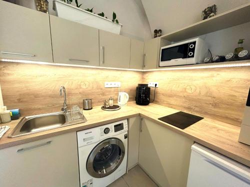 LEO Apartment Obchodna - Delux, Bratislava (foto 5)