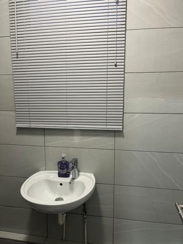 HIVESTAYS Free Wi-Fi, Smart TV, Parking, Tea &Coffee in เก็ทเทอร์ริ้ง