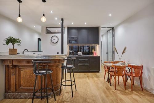 Apartment in the Center of Paris by studioprestige - image 7