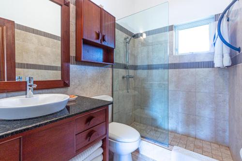 Studio Apartment image 1