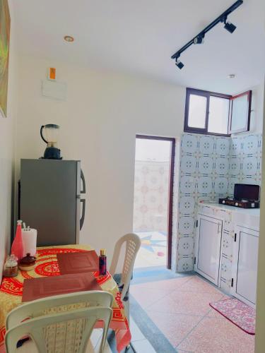 Quiet Central Home Near Beach - High Speed WiFi, Free Parking & Private Entry in El Massira