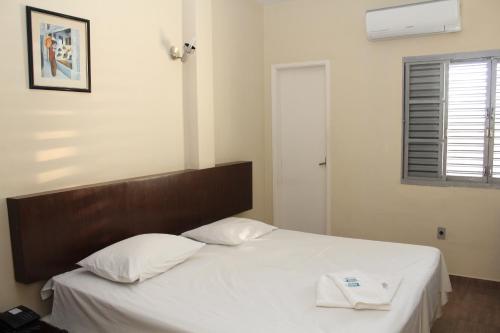 1 twin bed