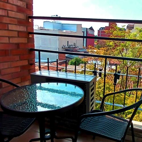 Superior Twin Room with City View image 7