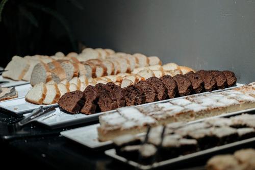 Rainforest Hotel & Cabañas