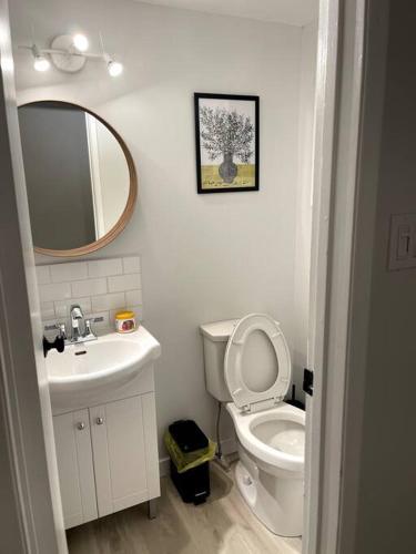 Beautiful and Spacious 3 BDR 3 Beds Home