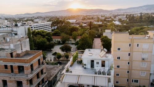 MrK Rooftop 1, Atene
