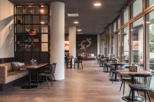 Holiday Inn - the niu Tab Dusseldorf Main Station by IHG in Düsseldorf, Deutschland
