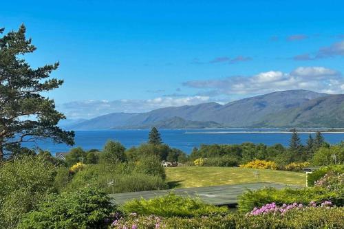 Közeli látványosságok, 1 Bedroom Cabin with Mountain & Loch Views - Quiet Location between Glencoe & Ben Nevis in Onich