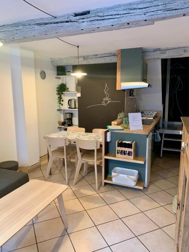 Létesítmények, Les gîtes de la Brasserie d'Aubrives La Malterie et la Houblonnière (Les gites de la Brasserie d'Aubrives La Malterie et la Houblonniere) in Maubeuge