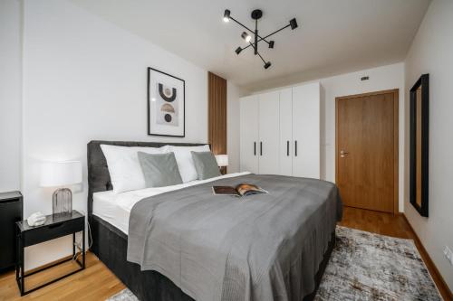 Prague Days - One-bedroom Apartment with Garage Parking and Balcony - image 13