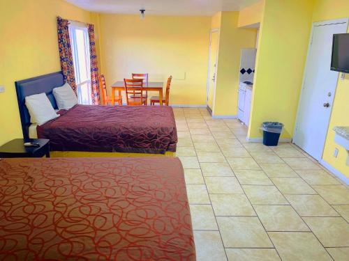 Sea Shell Inn Motel - image 10