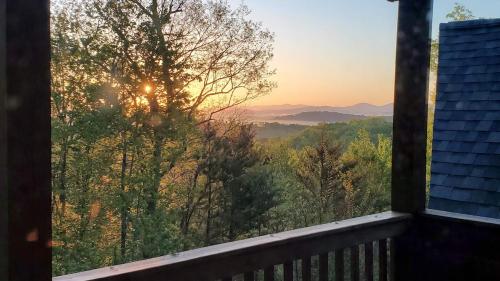 Sounds of Silence in Blue Ridge, USA