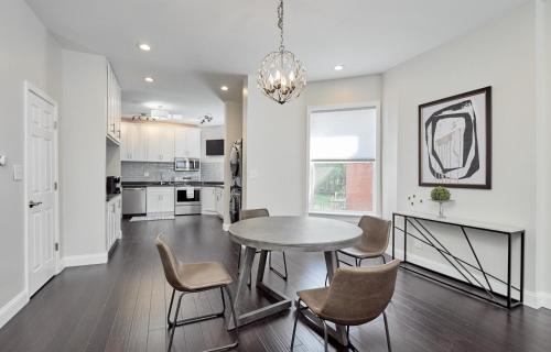 Létesítmények, St Louis 2BD 2BA, Forest park, BJ Hospital, Science Center, eats near St. Louis Bazilika Katedrális