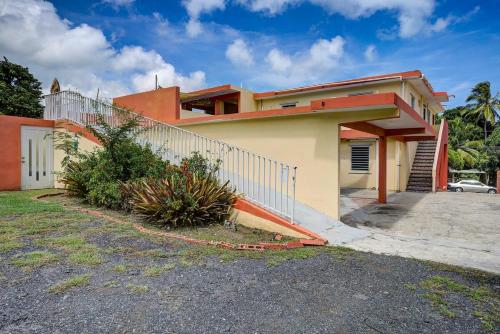 3 Villas with Stunning Views & 2 Private Pools