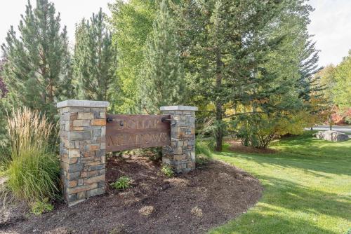 Dollar Meadows Condo with Sun Valley Amenities - image 11