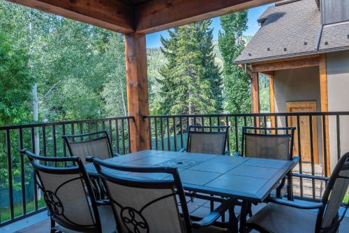 Upscale 1 Bedroom Timbers Walk to town - image 6