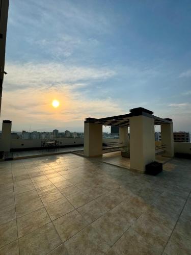 One-Bedroom Apartment with Balcony image 8