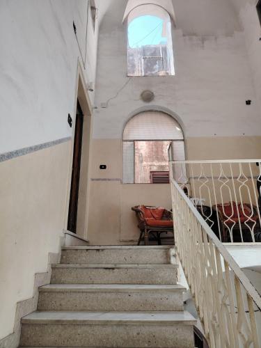נוף חוץ, Carmen House in קטניה