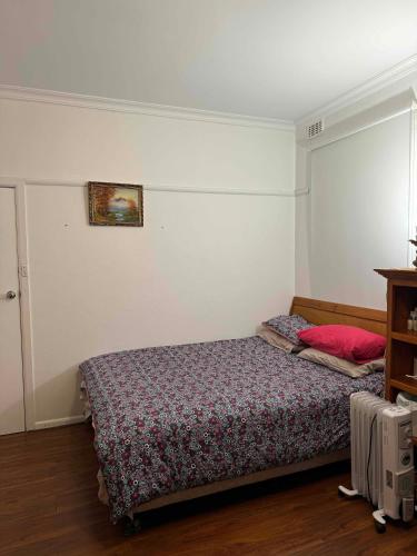 Ashburton big Room with shared bathroom 1 in Chadstone