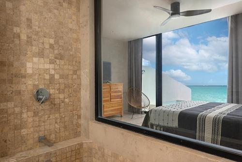 Oceanview Penthouse Studio with plunge pool in Tancar, Mexico