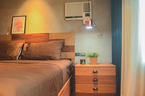 Stylish 1BR Near US Embassy & Luneta with Pool & Gym, Manila