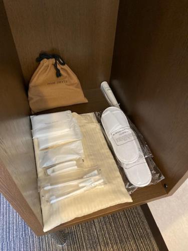 Double Room - Non-Smoking  image 2