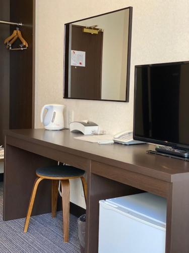 Double Room - Non-Smoking  image 1