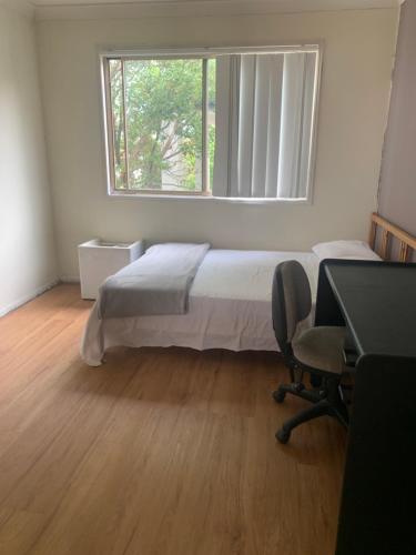 Sky BnB private room in Southport