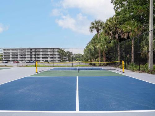 Orlando Comfy 1BR with Pool view 5 minutes to Disney detail