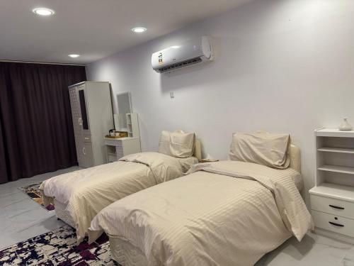 AL- aqyr Rest Garden أستراحة حارة العقر AL- aqyr Rest Garden أستراحة حارة العقر