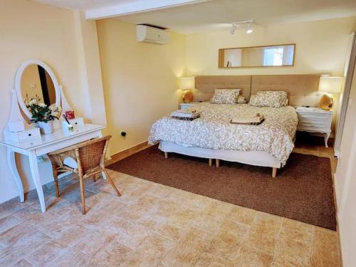 Villa Buenavista Malaga - sea view, private heated pool, spa, 5 bedrooms, Málaga (photo 6)