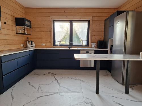 Kitchen, L'edelweiss Normand in Saint-Marcel