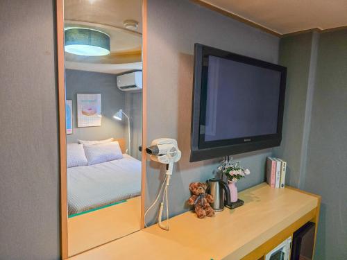 TOP Stay Guro digital complex in Guro