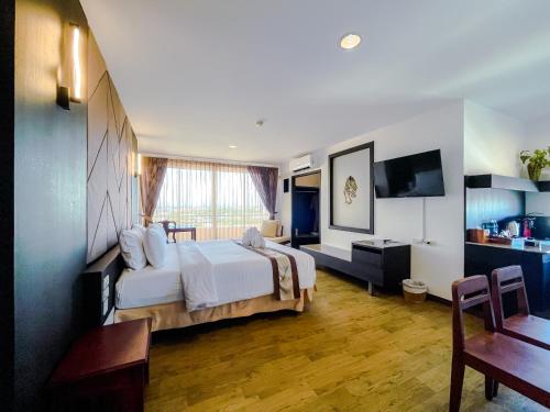 room detail thumbnail 0