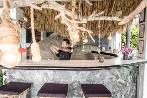 Somewhere Only We Know Resort - 레스토랑