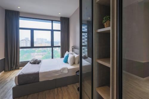 Millerz Square by Mykey Global - main image