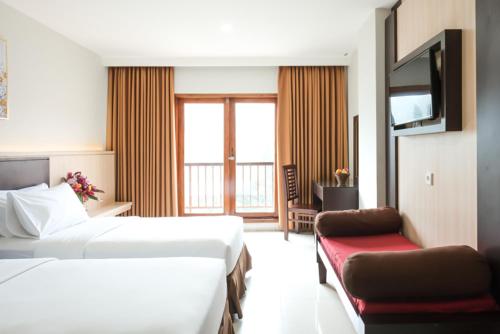 The Grand Hill Resort-Hotel – Bogor, PA
