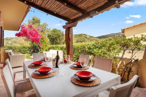 Villetta Amelie a Baja Sardinia