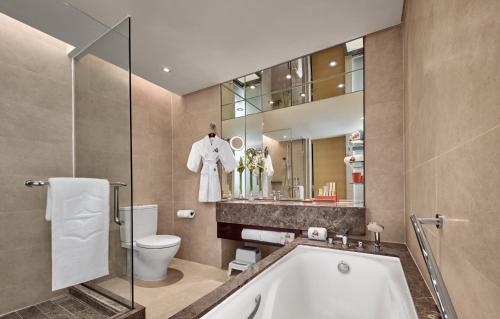room detail thumbnail 2