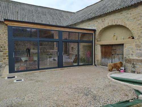 Gite de 12 personnes a molines in 馬斯迪奧西耶爾勒布萊馬赫