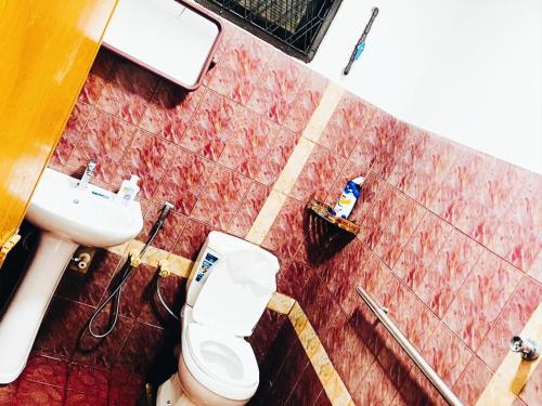 حمام, Swarna derana cozy retreatment jaela in جا-إيلا