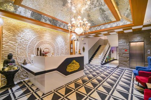 ردهة, Hotel Red Stone in Dholpur