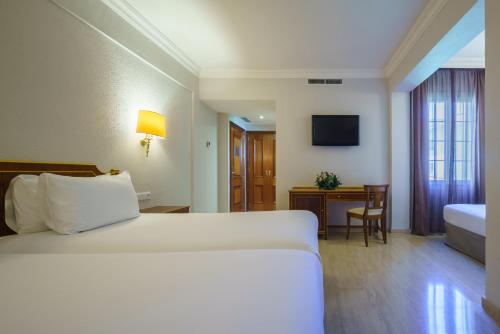 Ayre Hotel Córdoba - image 13