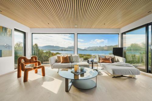 Luxury Villa in Tromsø with fantastic views, Тромсё