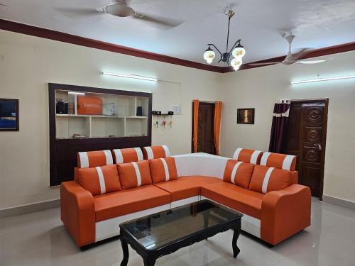 Shriya Home Stay - image 2