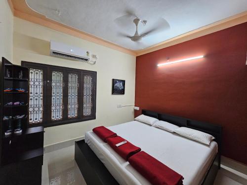 Shriya Home Stay - Silukuvarpatti
