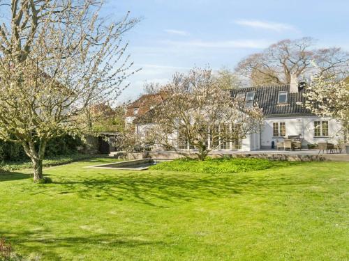 Sanders Swan - Marvellous villa close to the center of Copenhagen Sanders Swan - Marvellous villa close to the center of Copenhagen