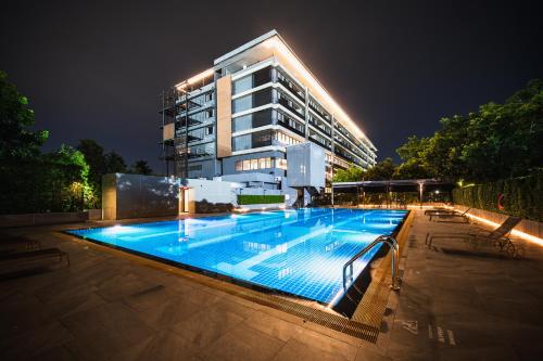 Svømmebasseng, Tinidee Hotel Bangkok Golf Club in Rangsit