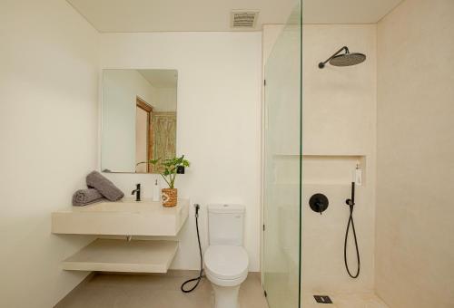 Two-Bedroom Villa image 10