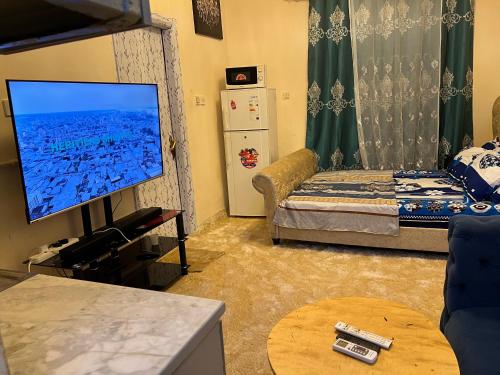 furnished room not far from union metro - image 7